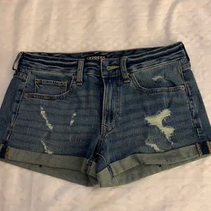 Express low rise denim shorts